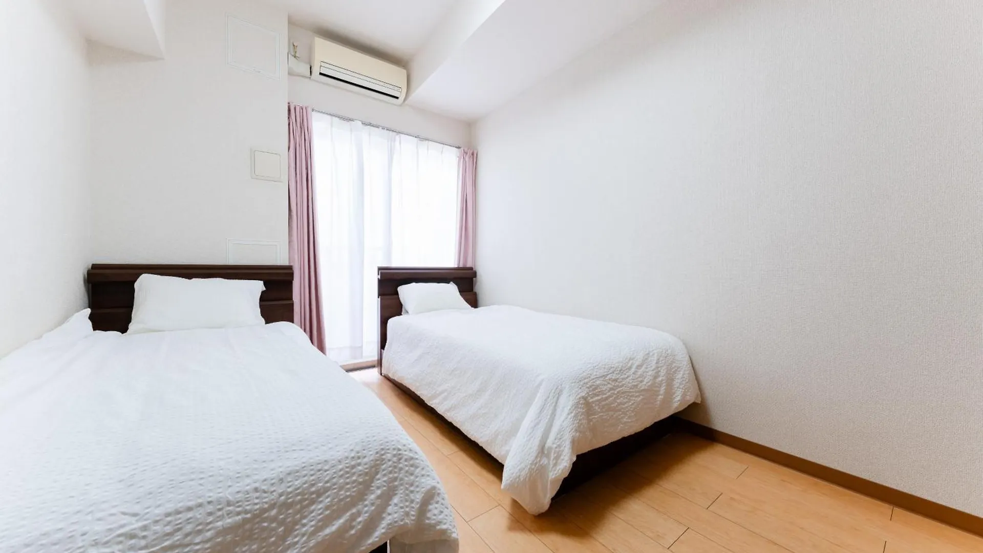 Shin-Okubo Sta・1 Min Walk/　Shinjuku Sta 2Min/　Switch Apartment Tokyo